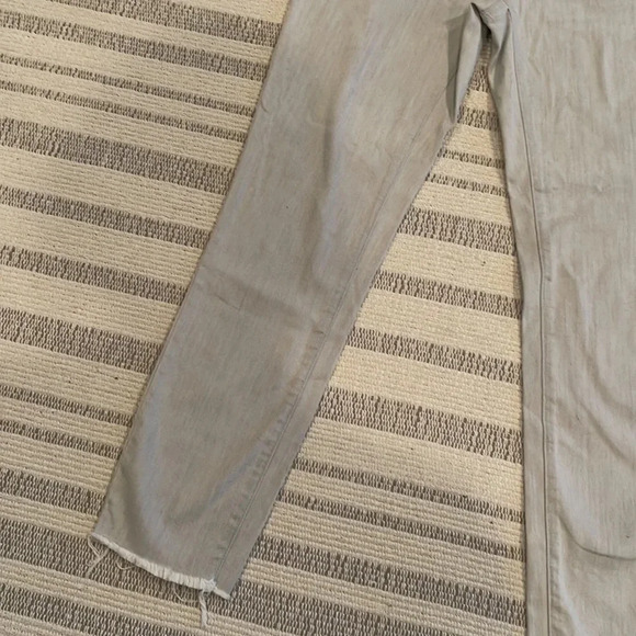 EILEEN Fisher Light Wash Grey Jeans Frayed Bottoms - Picture 4 of 8
